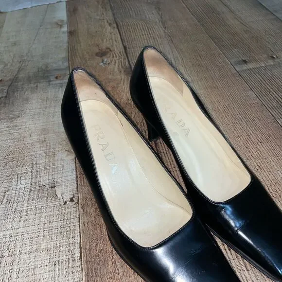 Prada square toe black pumps heels - Picture 11 of 11